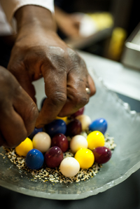 jewelled-quails-eggs-canape